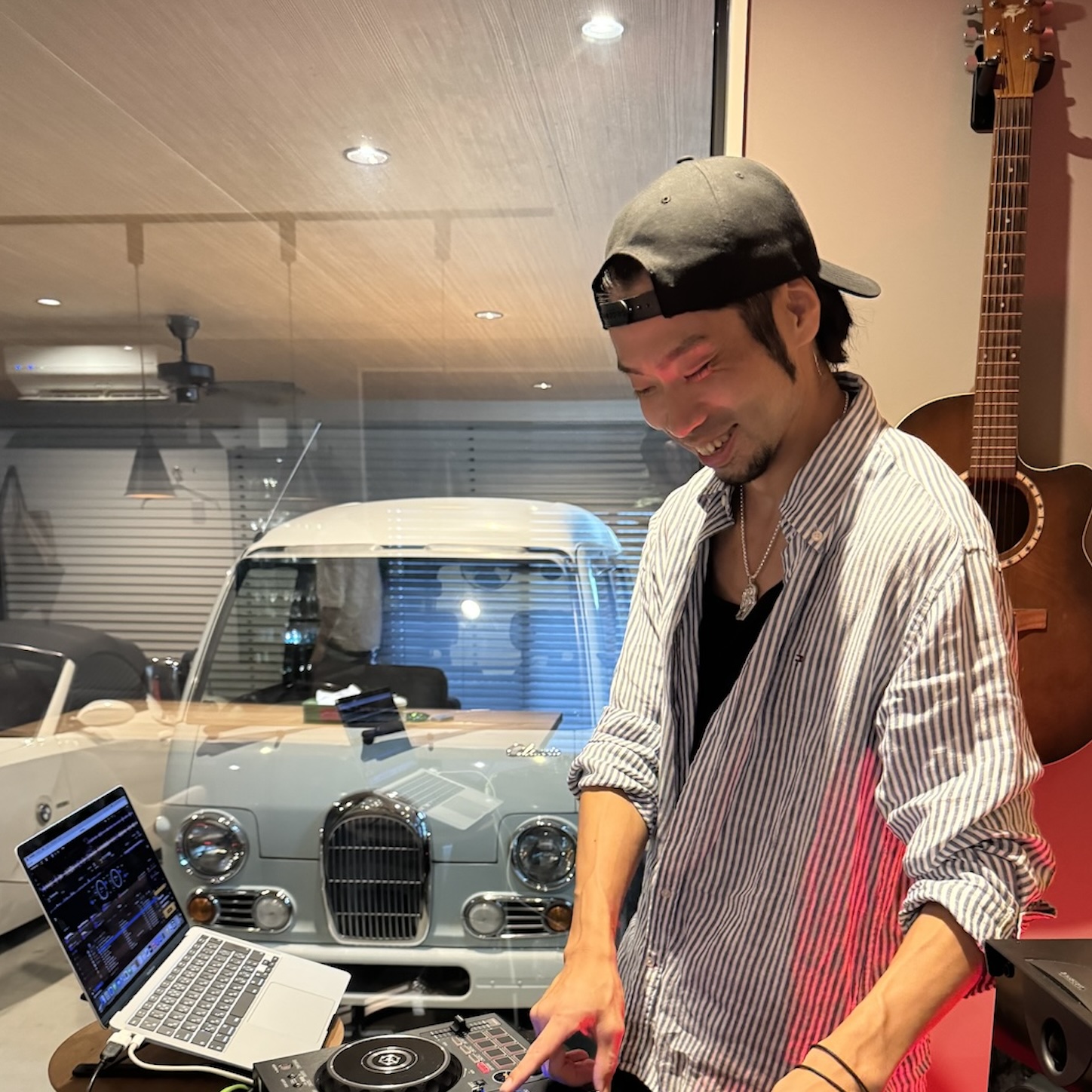 DJ uchida
